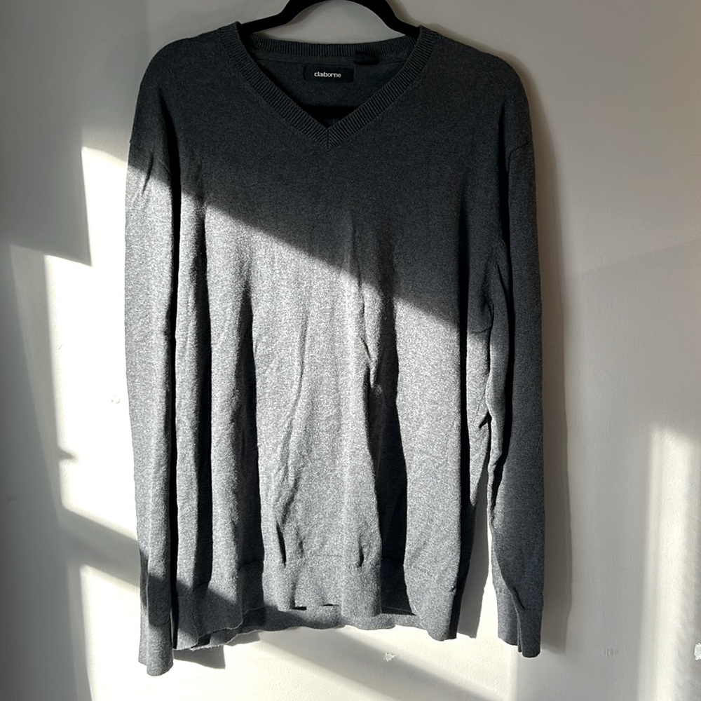 Claiborne Men’s Sweater - 95% Cotton, 5% Cashmere V-Neck Sweater - Size XL